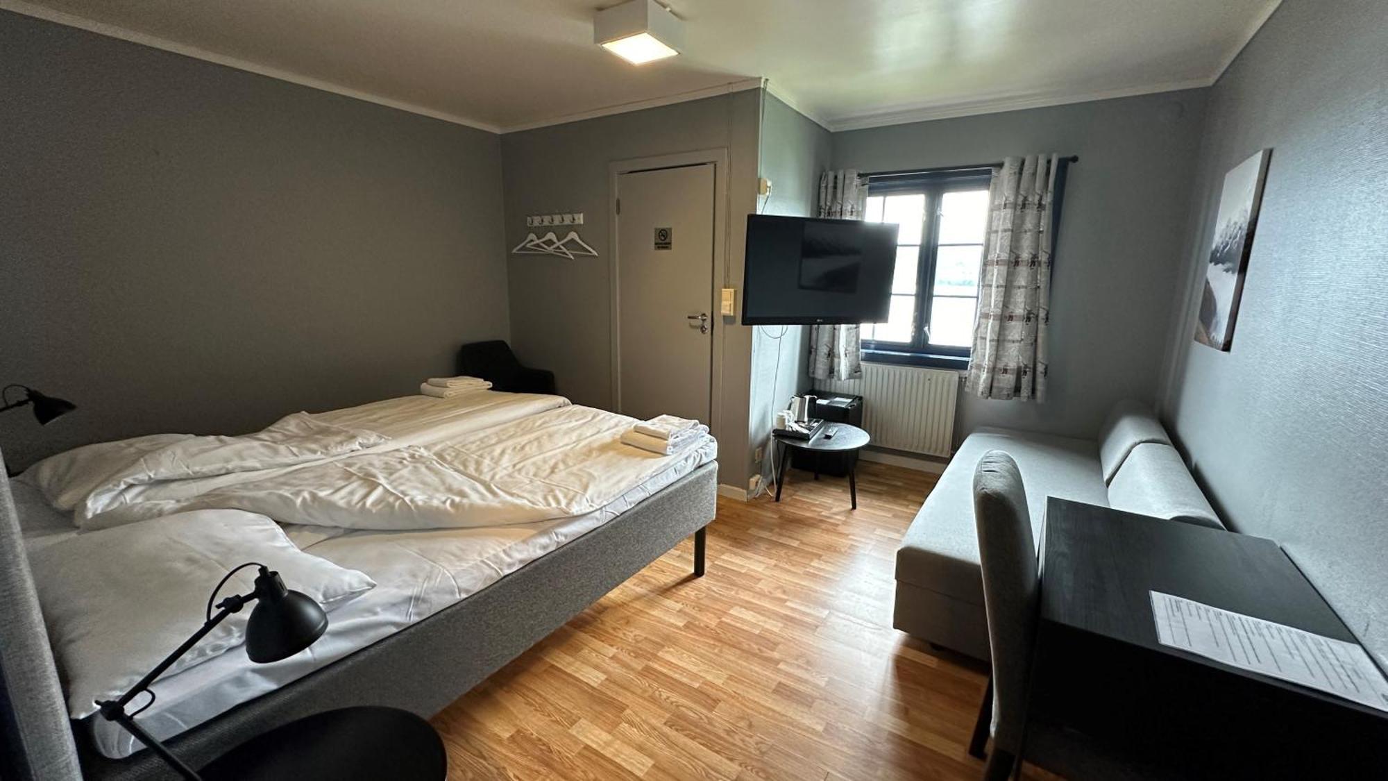 Kroderen Kro & Motel As Hamremoen Buitenkant foto