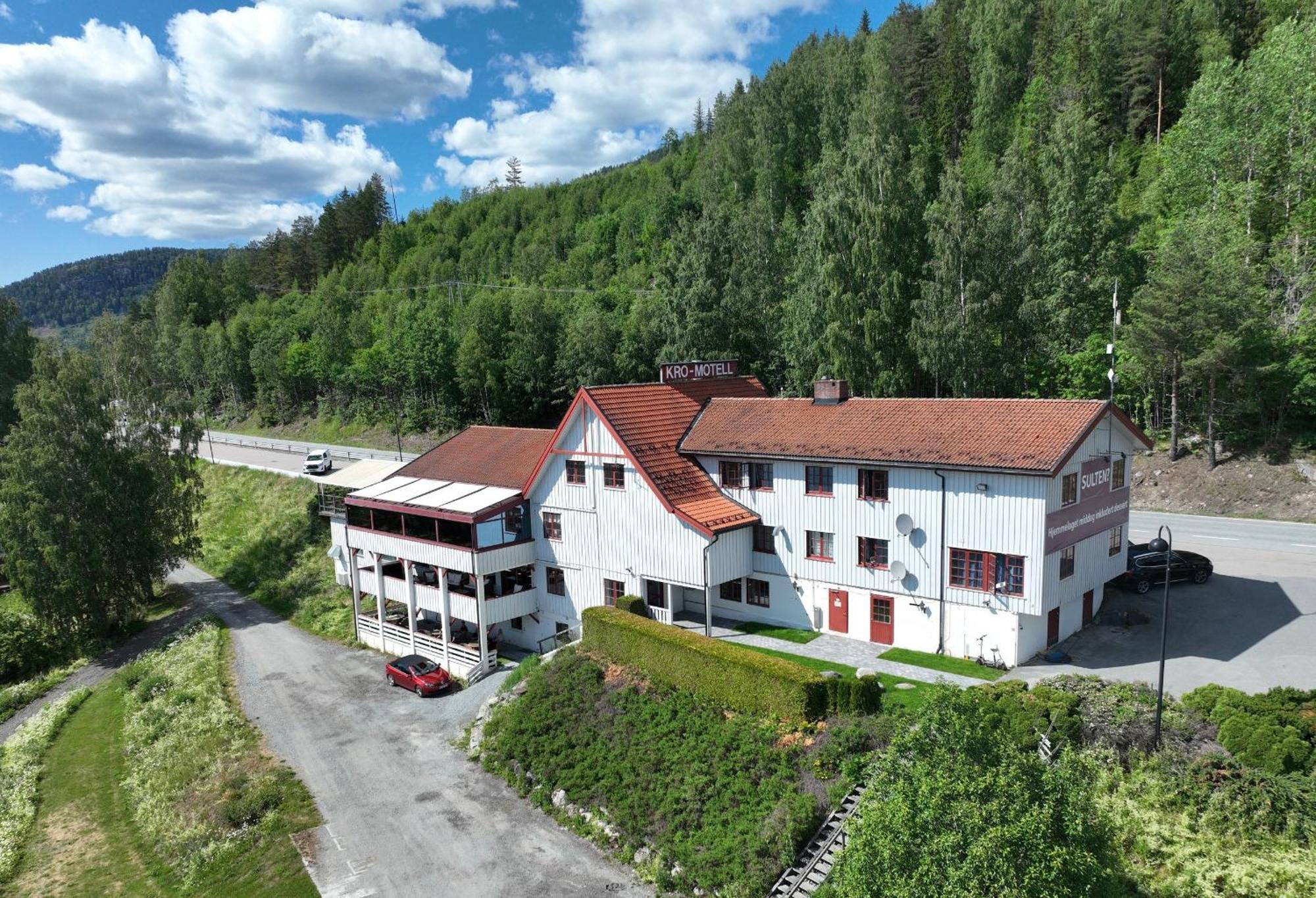 Kroderen Kro & Motel As Hamremoen Buitenkant foto